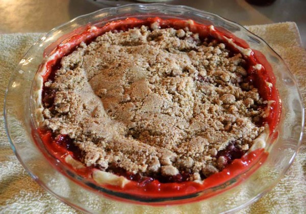 Slynn's Strawberry Rhubarb Crumb Pie.