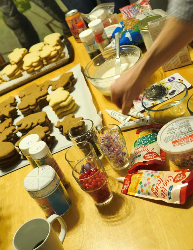 decorating cookies