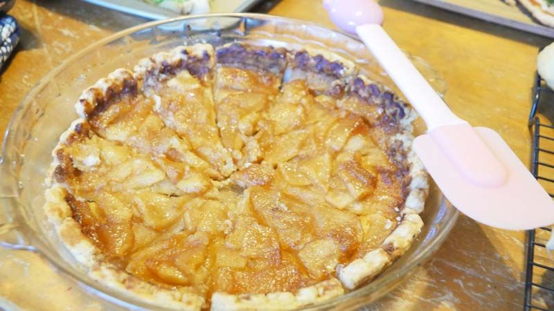 ginger apple pie