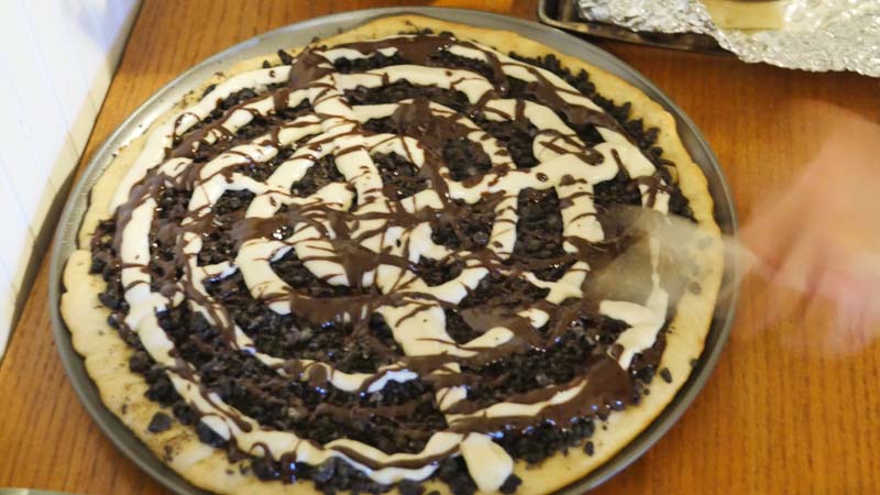 vegan oreo pizzart