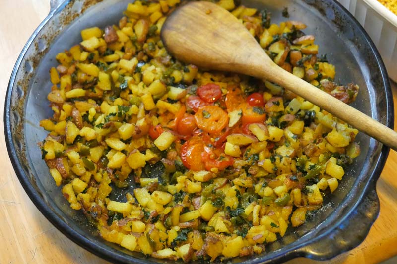 potato kale pepper hash