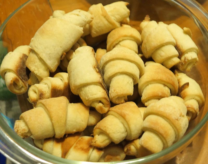 vegan Betty Crocker crescent rolls