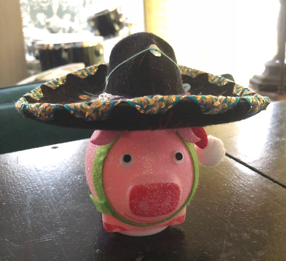 sombrero pig