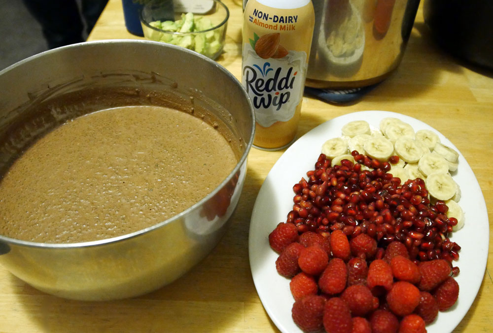 chia seed pudding with fruit