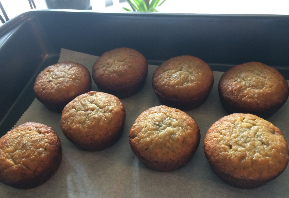 vegan banana bread muffins