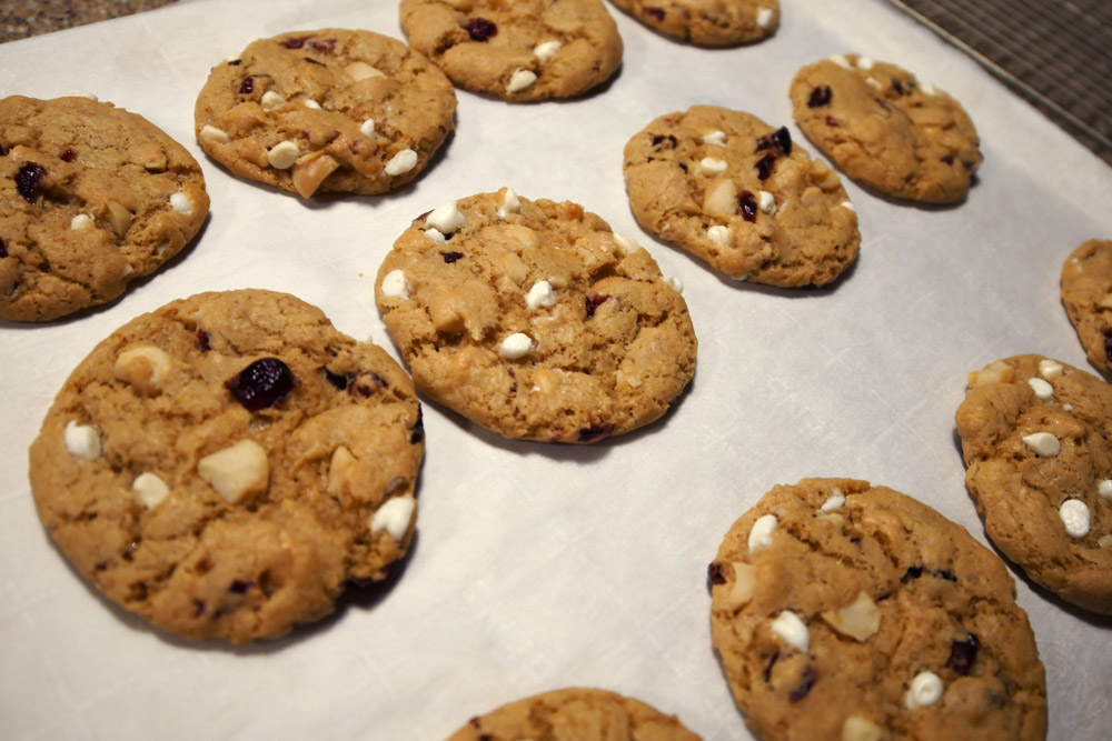 vegan white chocolate chip macadamia cranberry cookies