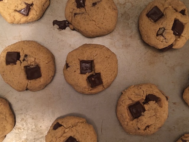 gluten-free vegan chocolate chip cookies