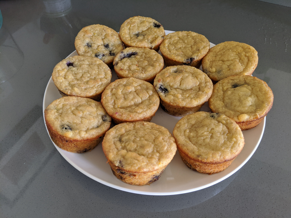 pale vegan blueberry-lemon banana muffins