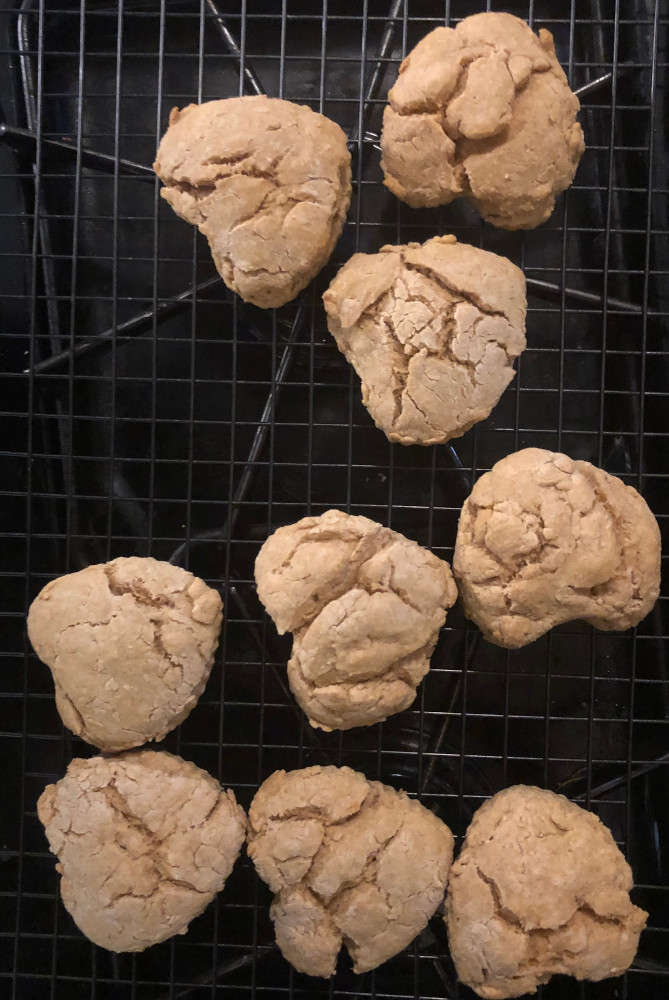 vegan heart-shaped biscuits