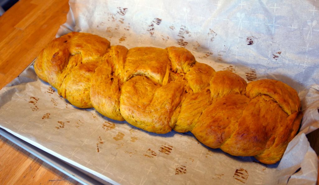 vegan squash braid bread