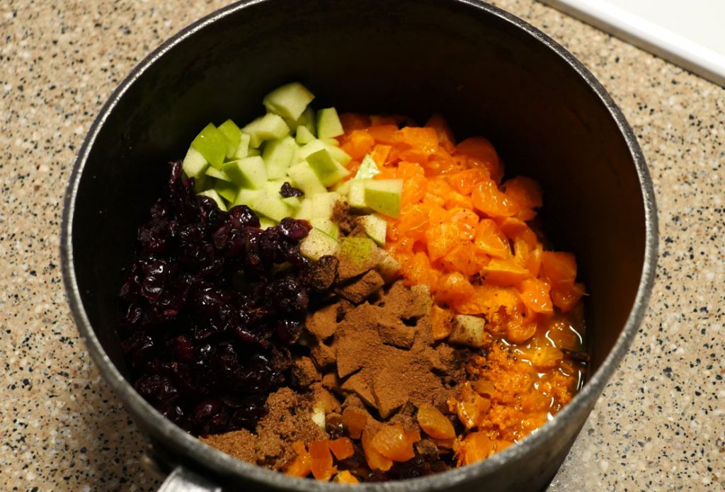 vegan mincemeat ingredients in pot