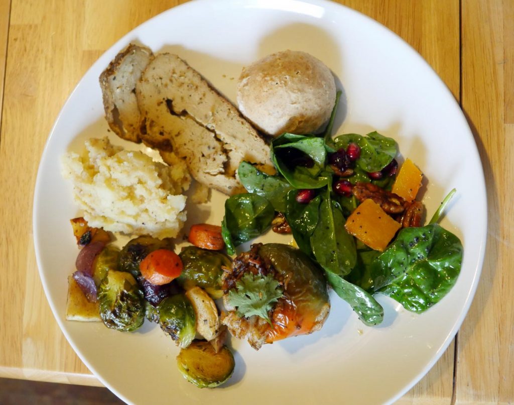 plate of vegan Thanksgiving food