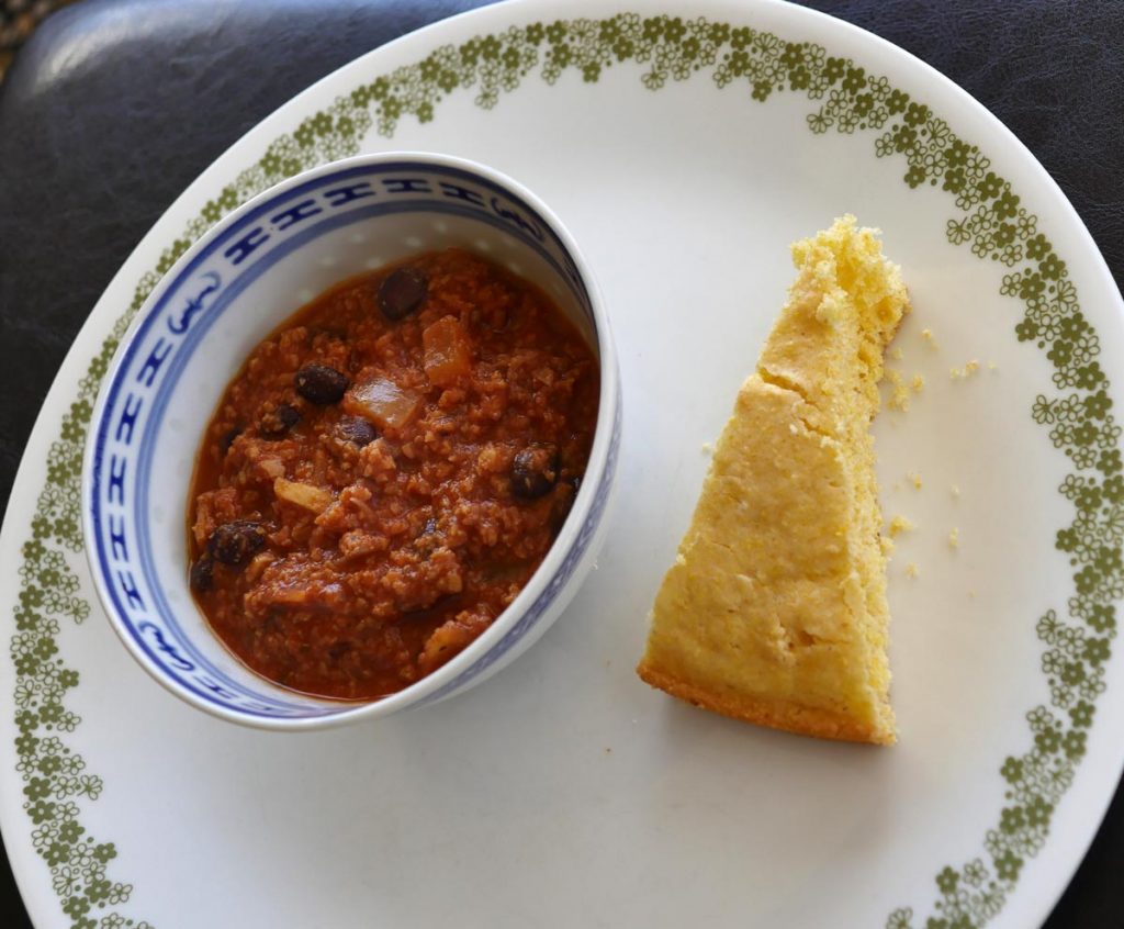 vegan tvp chili with cornbread