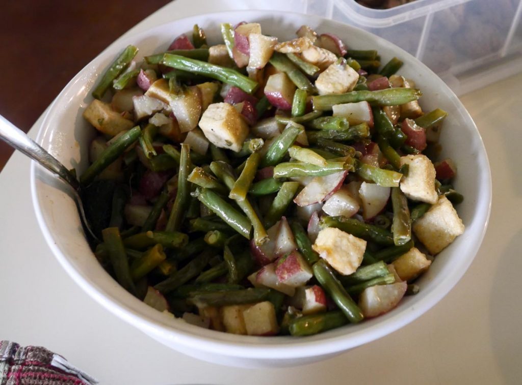 green bean and tofu potato salad